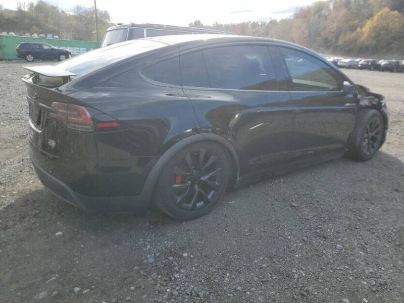 2023 Tesla Model X Plaid