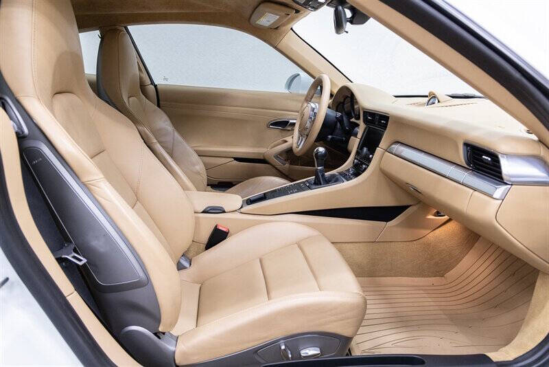 2013 Porsche 911 Carrera S