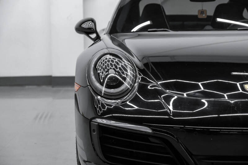 2017 Porsche 911 Carrera S