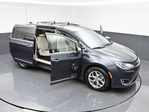 2020 Chrysler Pacifica Limited