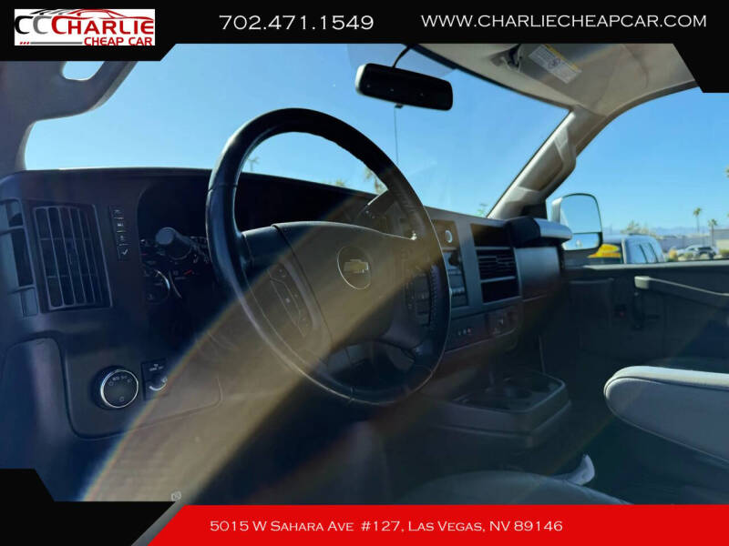 2022 Chevrolet Express 3500