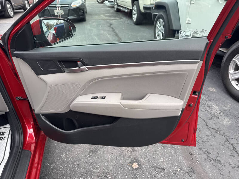 2019 Hyundai Elantra Limited