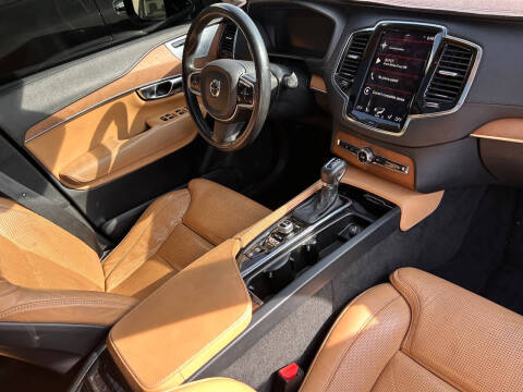 2016 Volvo XC90 T6 Inscription