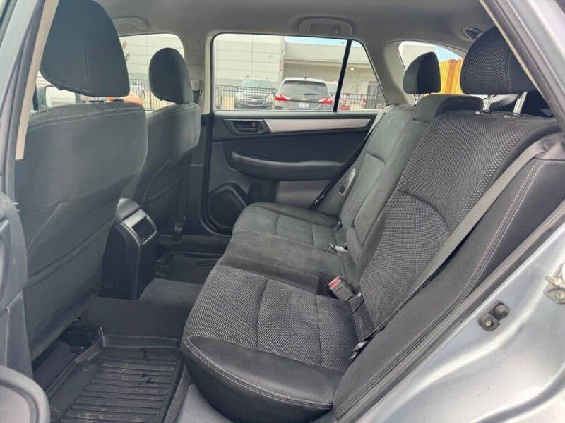 2018 Subaru Outback 2.5i