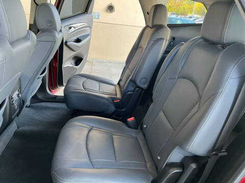 2020 Buick Enclave Essence