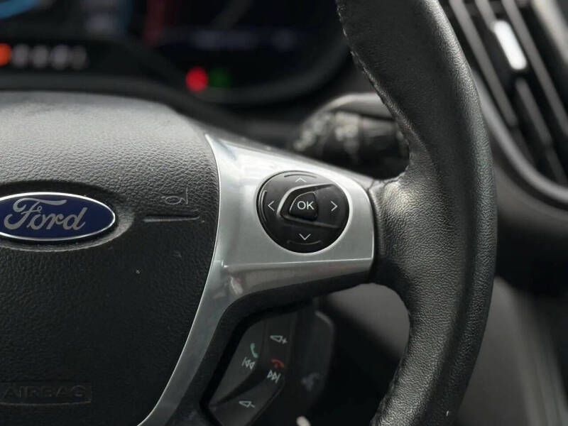 2017 Ford C-MAX Energi SE