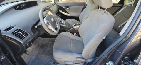 2013 Toyota Prius Three