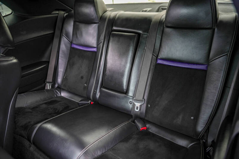 2013 Dodge Challenger SRT8 392