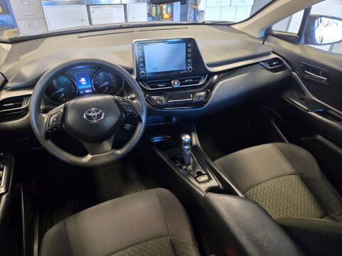 2021 Toyota C-HR XLE