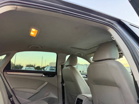 2015 Volkswagen Passat 2.0L TDI SE