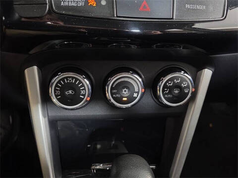 2016 Mitsubishi Lancer ES