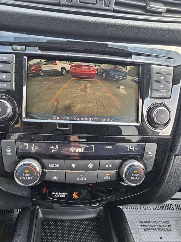 2020 Nissan Rogue SV