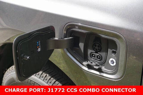 2025 Ford F-150 Lightning XLT