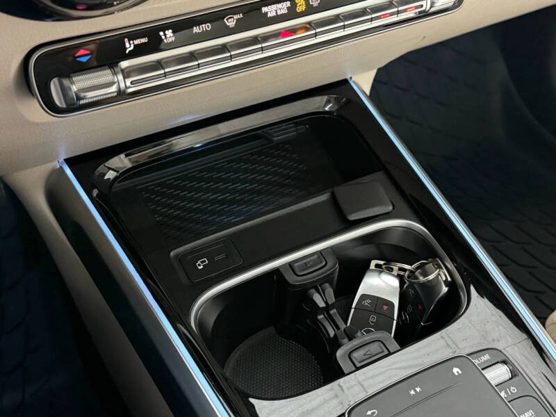 2022 Mercedes-Benz GLB GLB 250