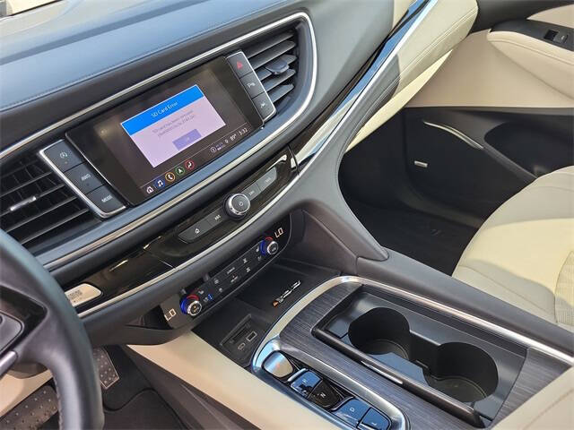 2022 Buick Enclave Avenir