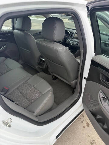 2019 Chevrolet Impala LT