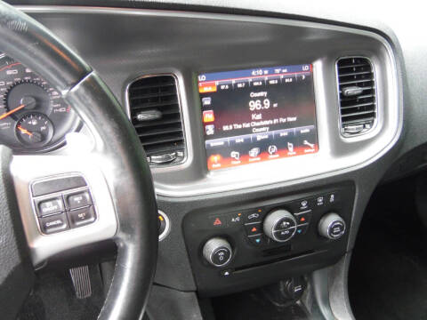 2014 Dodge Charger SXT