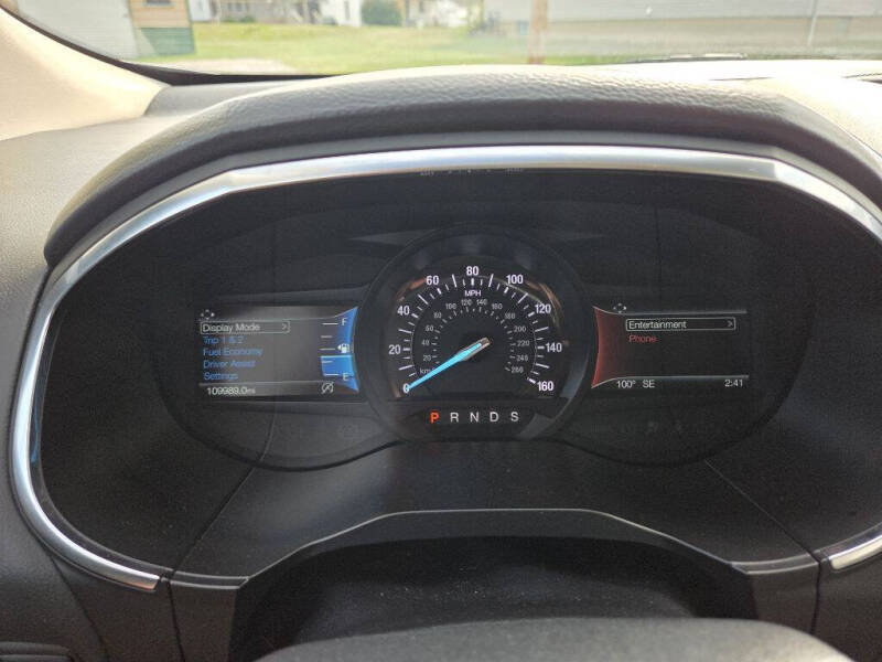 2020 Ford Edge Titanium