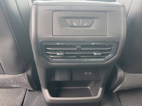 2024 GMC Sierra EV Denali Edition 1