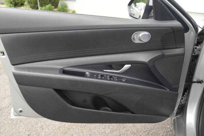2023 Hyundai Elantra