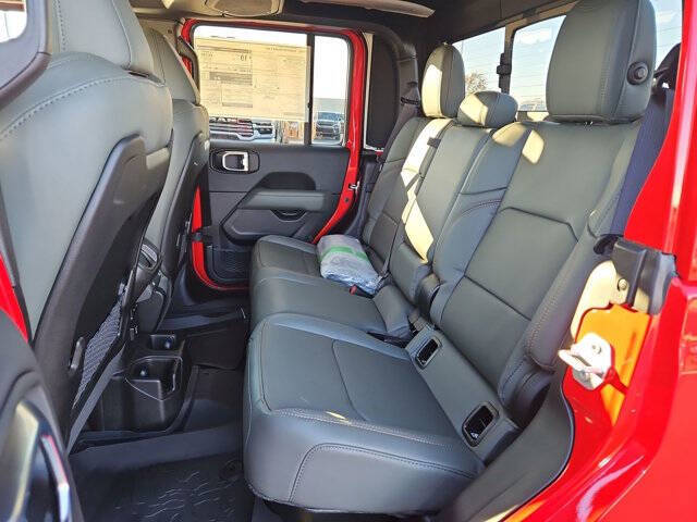 2026 Jeep Gladiator Mojave X