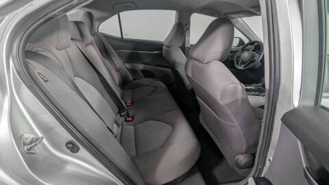 2020 Toyota Camry Hybrid LE