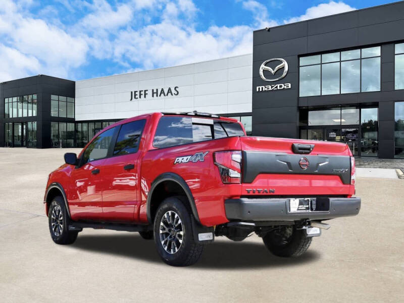 2024 Nissan Titan