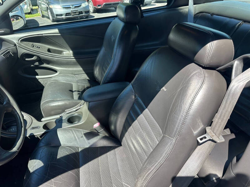 2002 Ford Mustang GT Deluxe