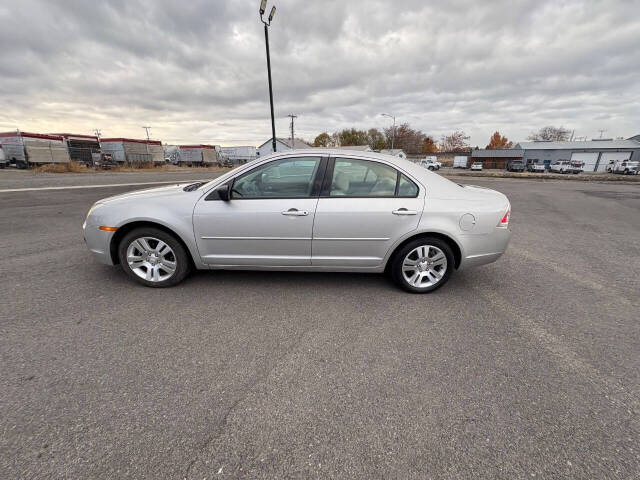 2008 Ford Fusion S photo 4