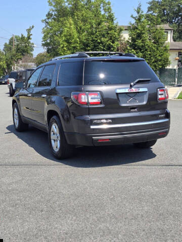 2015 GMC Acadia SLE-2