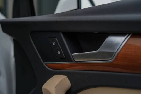 2022 Audi Q5 quattro S line Prem Plus 45 TFSI