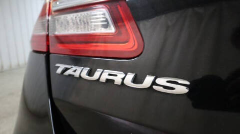 2017 Ford Taurus Limited