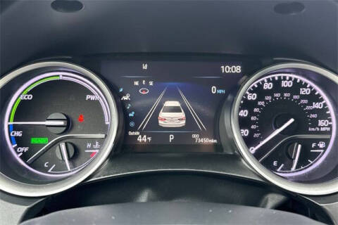 2021 Toyota Camry Hybrid XLE