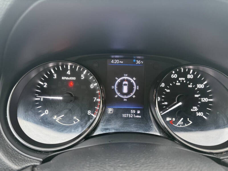 2018 Nissan Rogue SV