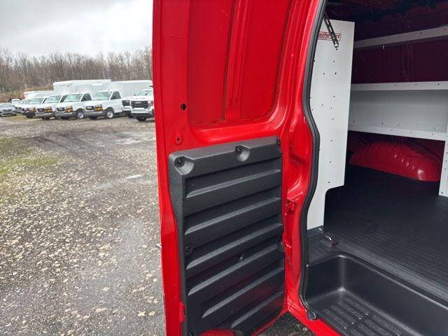 2026 GMC Savana 3500