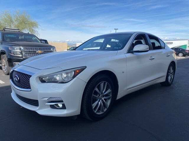 2014 INFINITI Q50 Premium