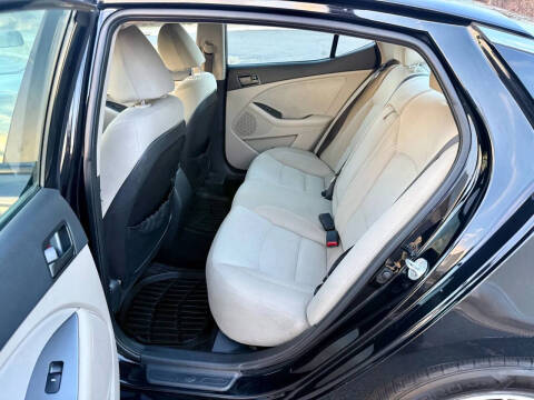 2012 Kia Optima LX