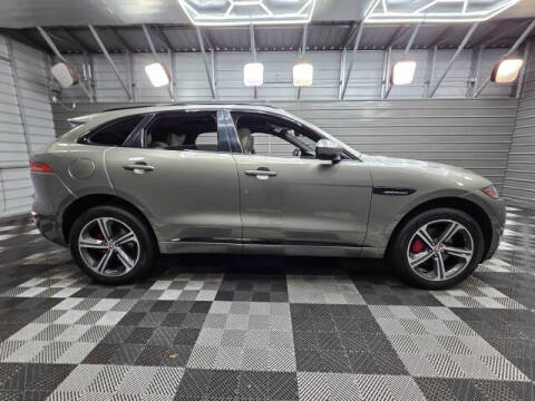 2019 Jaguar F-PACE S