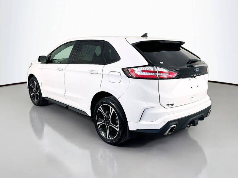 2022 Ford Edge ST