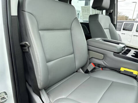 2022 Chevrolet Silverado 4500HD