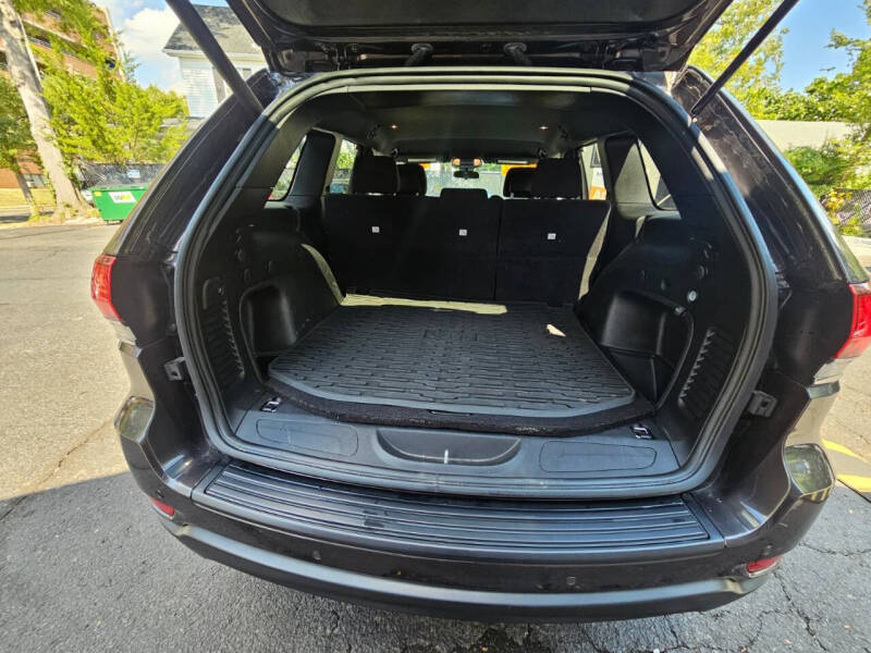 2021 Jeep Grand Cherokee Laredo E