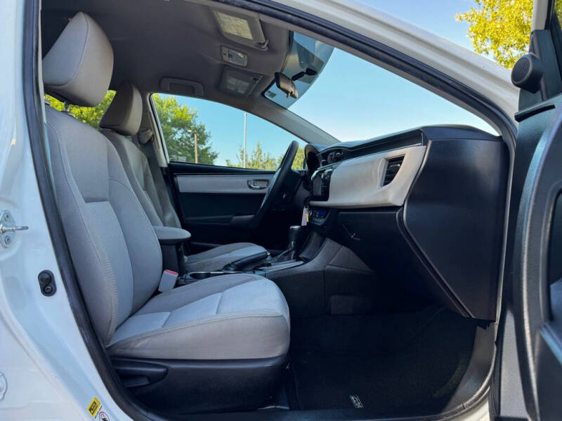 2016 Toyota Corolla LE Plus