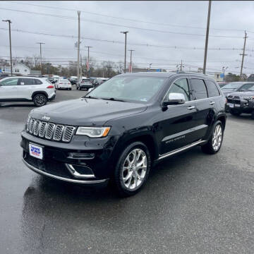 2019 Jeep Grand Cherokee Summit