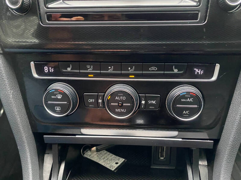 2015 Volkswagen Golf GTI S