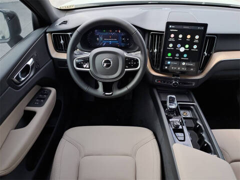 2026 Volvo XC60 B5 Core