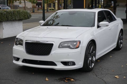 2014 Chrysler 300 SRT8