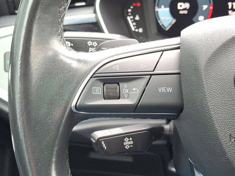 2022 Audi Q3 quattro S line Premium 45 TFSI