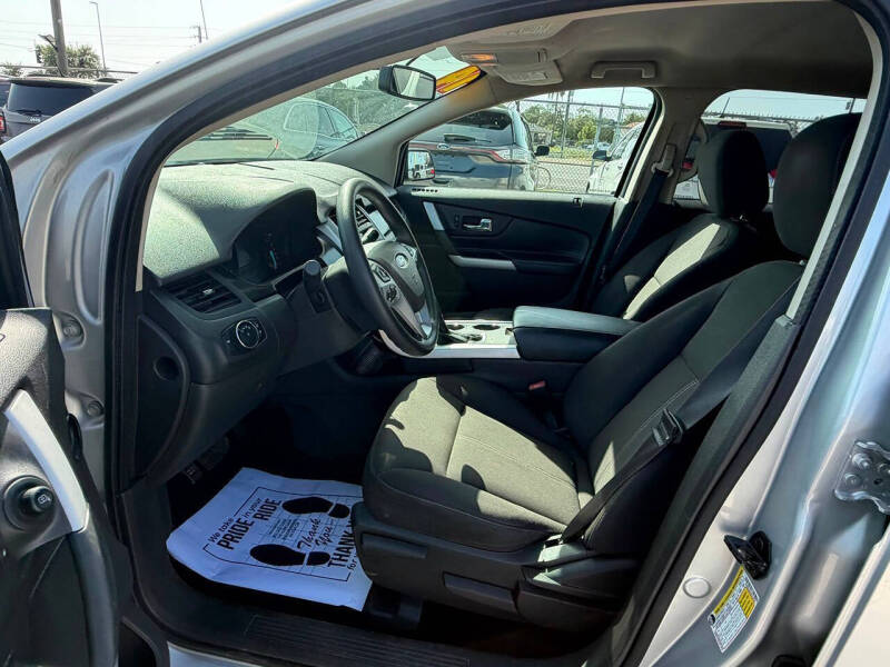 2014 Ford Edge SE