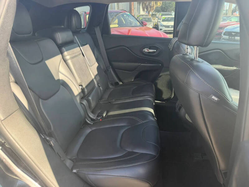 2017 Jeep Cherokee High Altitude