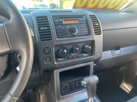 2010 Nissan Pathfinder S FE+